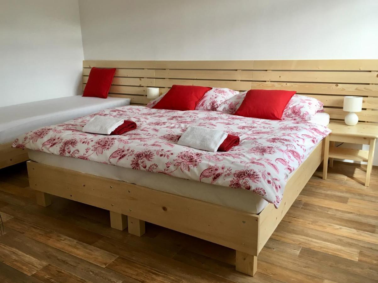 Apartmany A Ubytovani Mlynice Літовел Екстер'єр фото