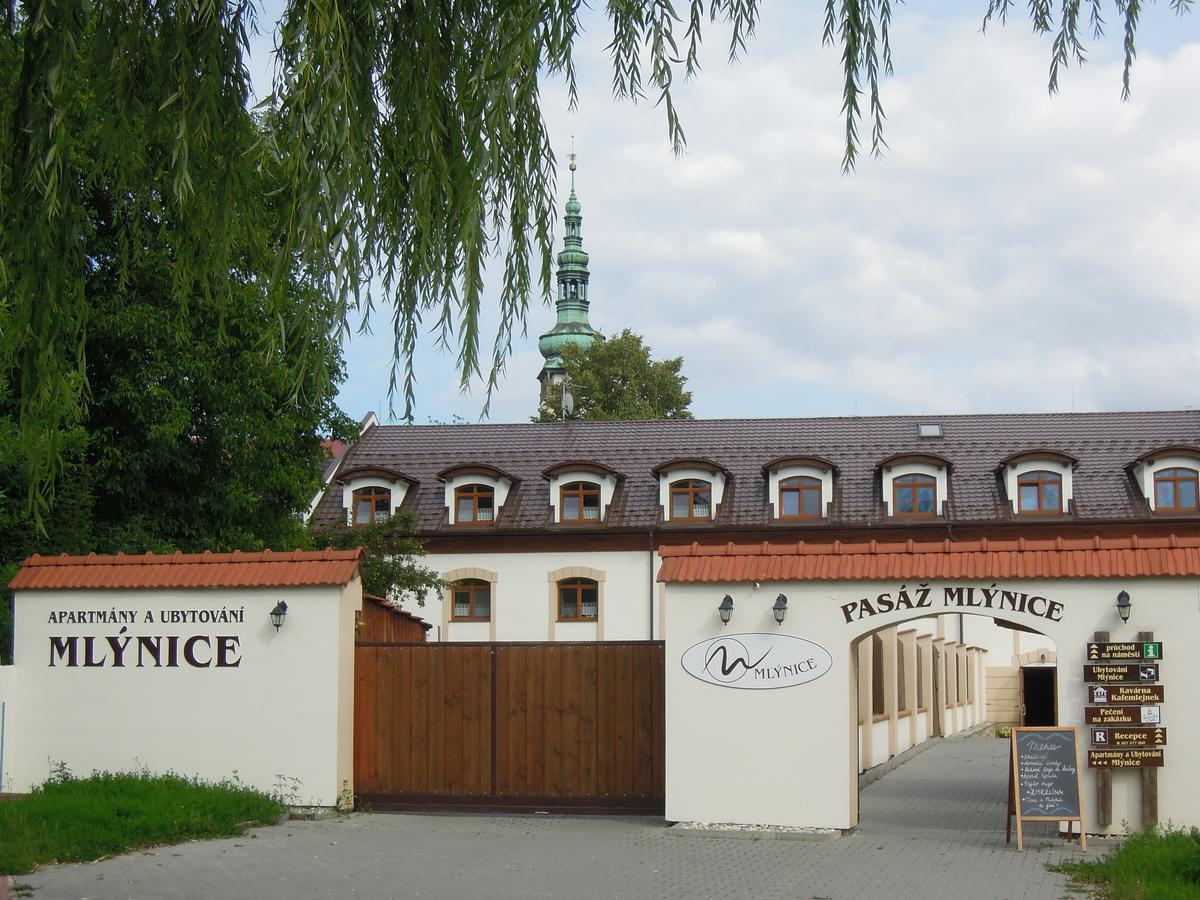 Apartmany A Ubytovani Mlynice Літовел Екстер'єр фото