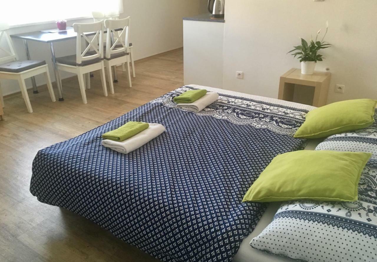 Apartmany A Ubytovani Mlynice Літовел Екстер'єр фото