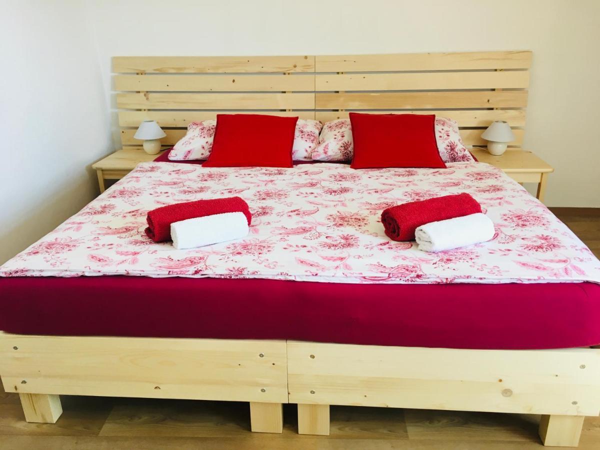 Apartmany A Ubytovani Mlynice Літовел Екстер'єр фото